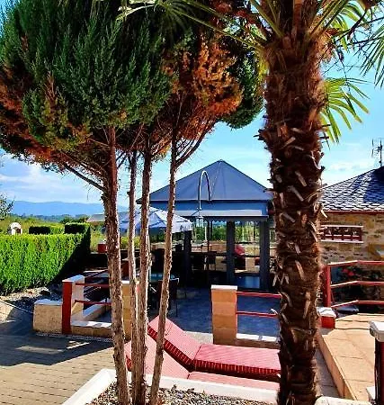Chalet Santa Teresa - * Ponferrada