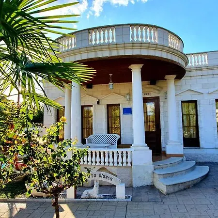 Chalet Santa Teresa -